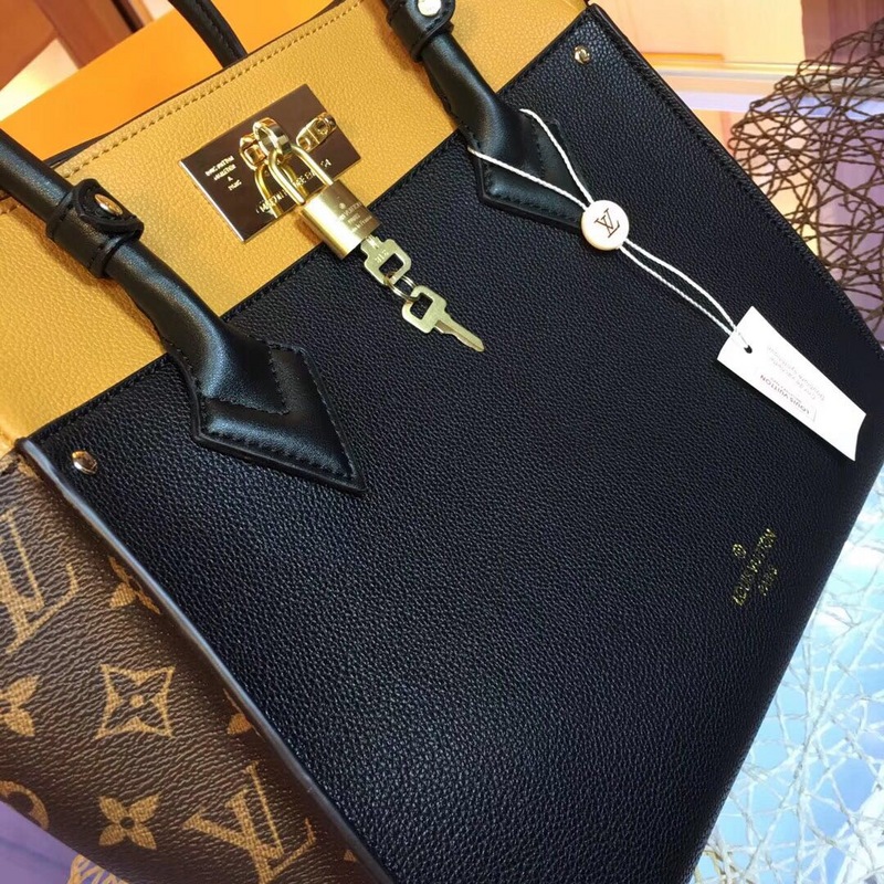 Replica Louis Vuitton On My Side M53823 - Image 6