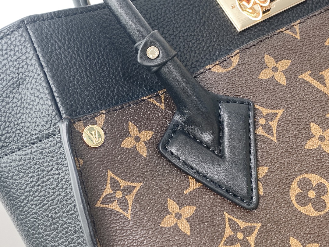 Replica Louis Vuitton On My Side M53827 - Image 4