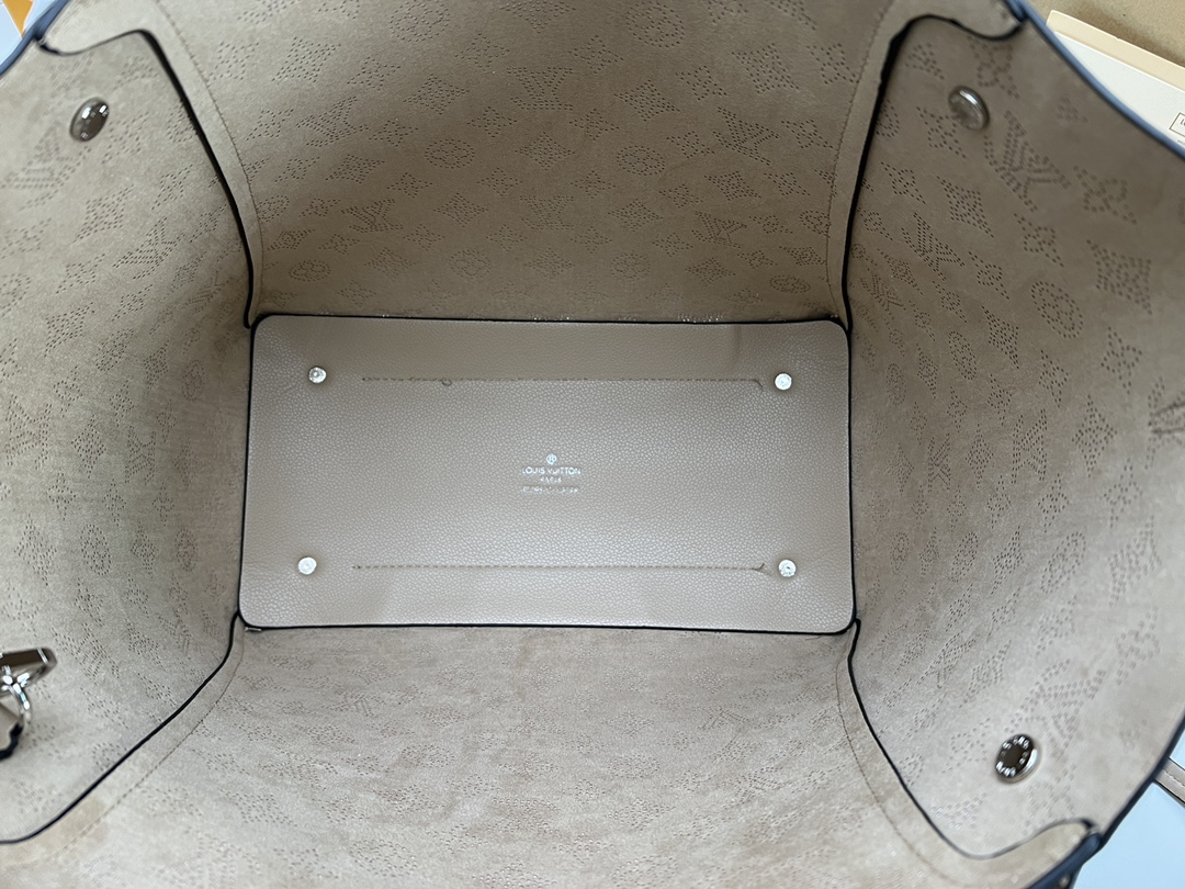Replica Louis Vuitton Hina Mm- Black/Beige/Pink/White - Image 10