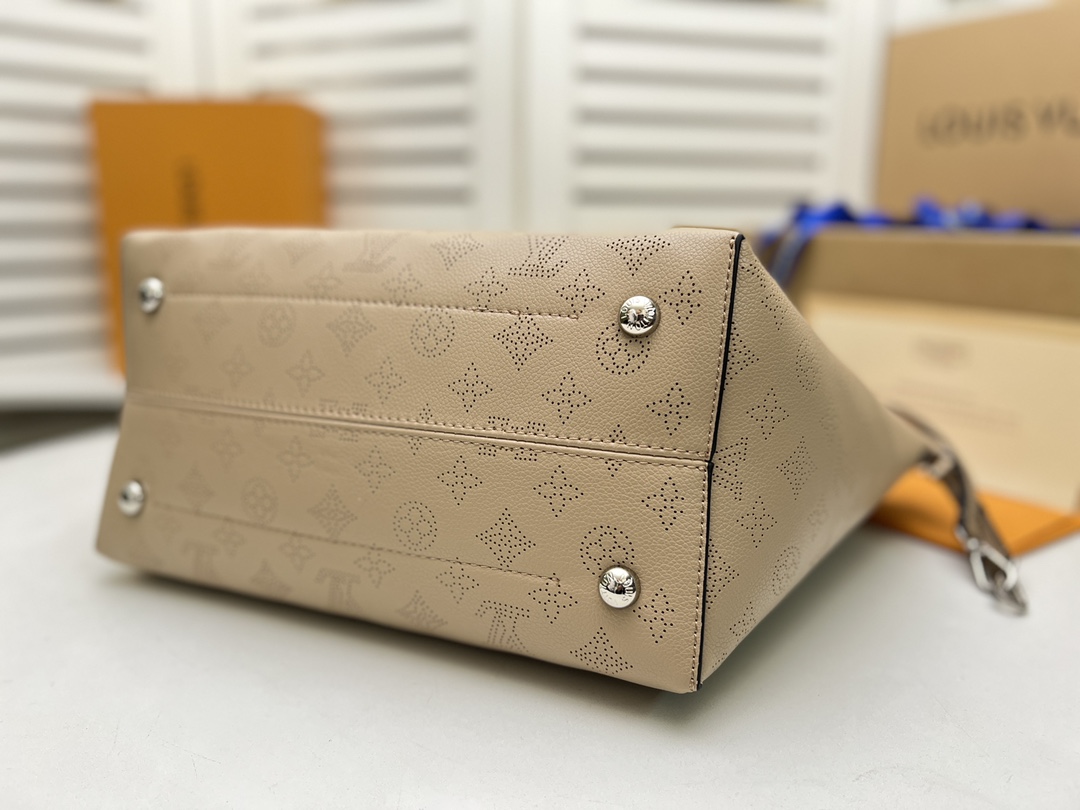Replica Louis Vuitton Hina Mm- Black/Beige/Pink/White - Image 9