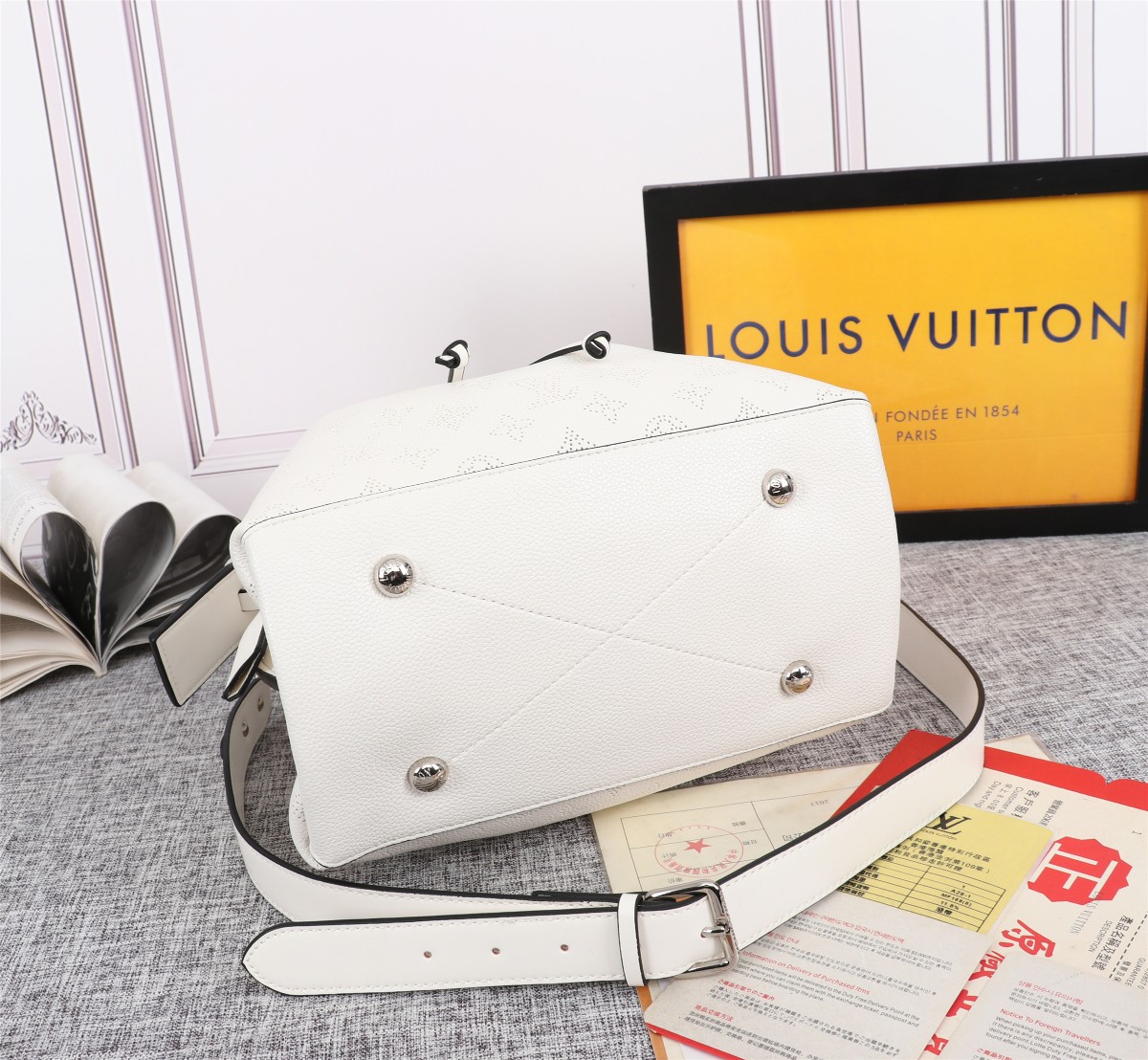 Replica Louis Vuitton Muria Bucket Bag- 5 Colors - Image 11