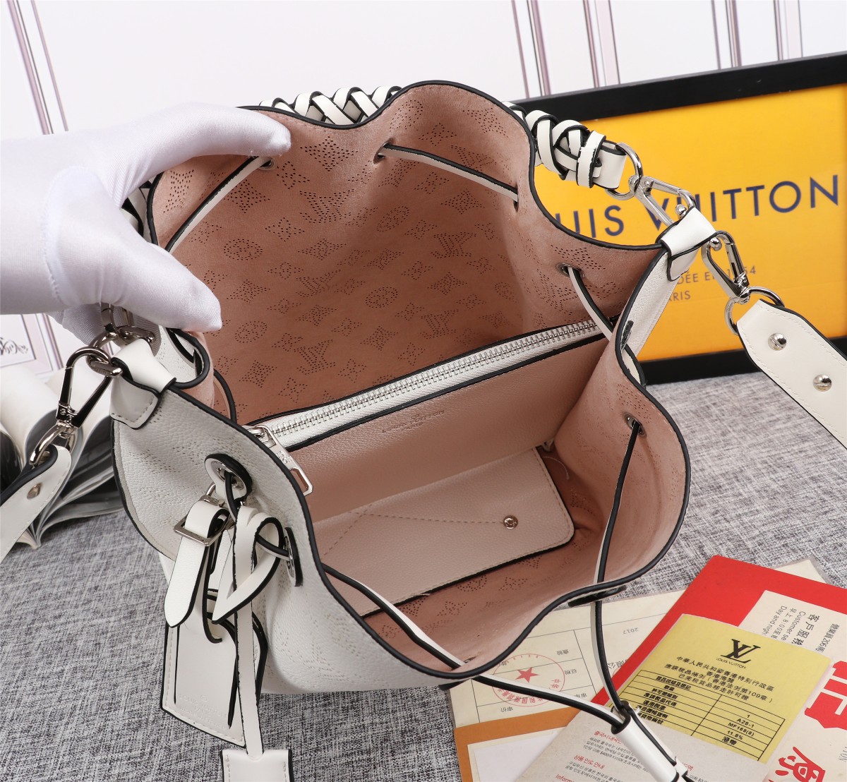 Replica Louis Vuitton Muria Bucket Bag- 5 Colors - Image 12
