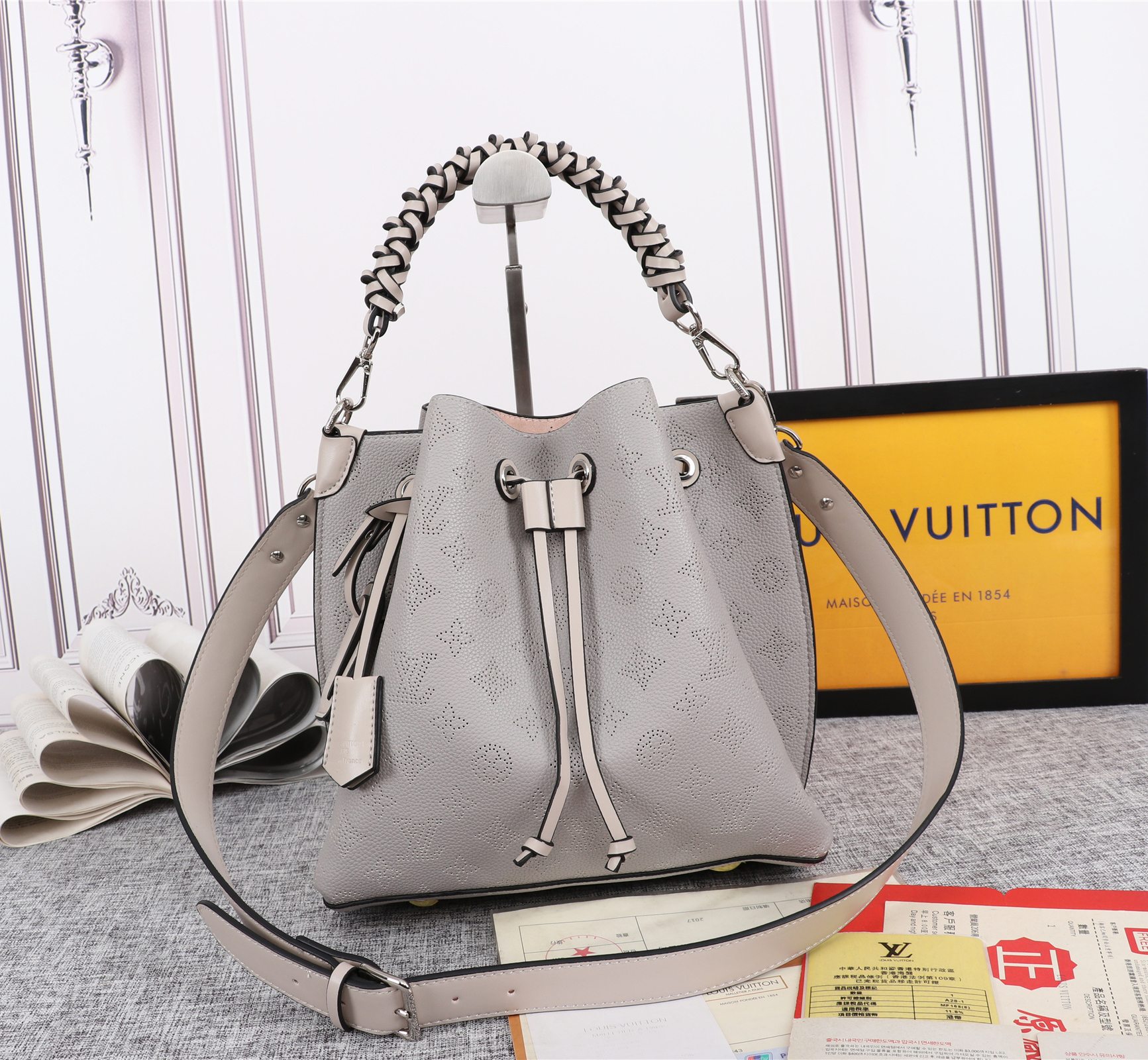 Replica Louis Vuitton Muria Bucket Bag- 5 Colors - Image 5