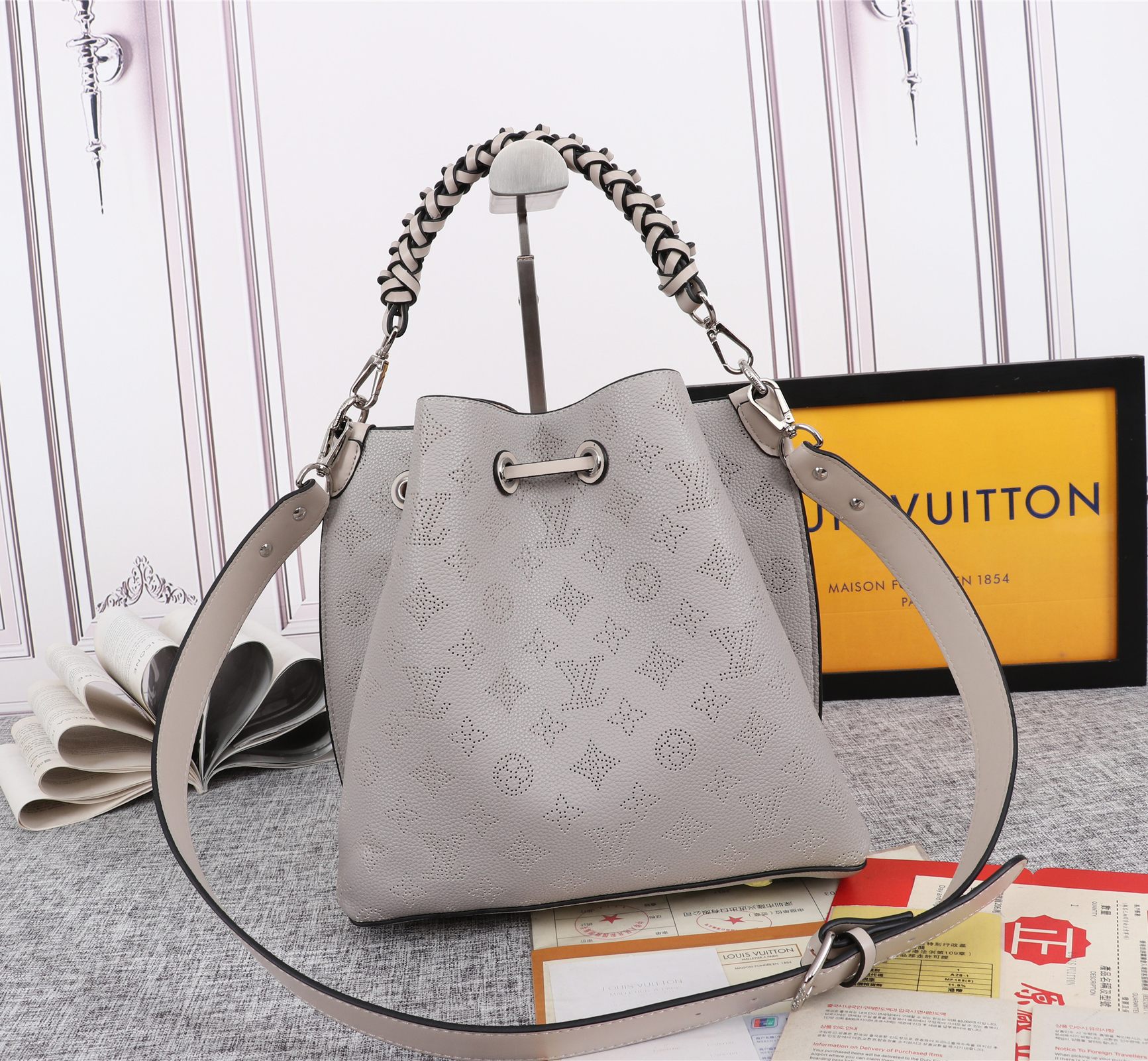 Replica Louis Vuitton Muria Bucket Bag- 5 Colors - Image 6