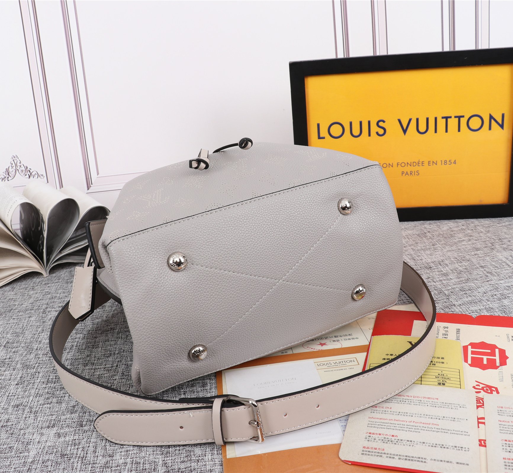 Replica Louis Vuitton Muria Bucket Bag- 5 Colors - Image 7