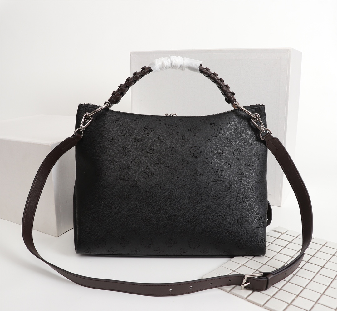 Replica Louis Vuitton Beaubourg Hobo Mm Bag 3 Colors - Image 4