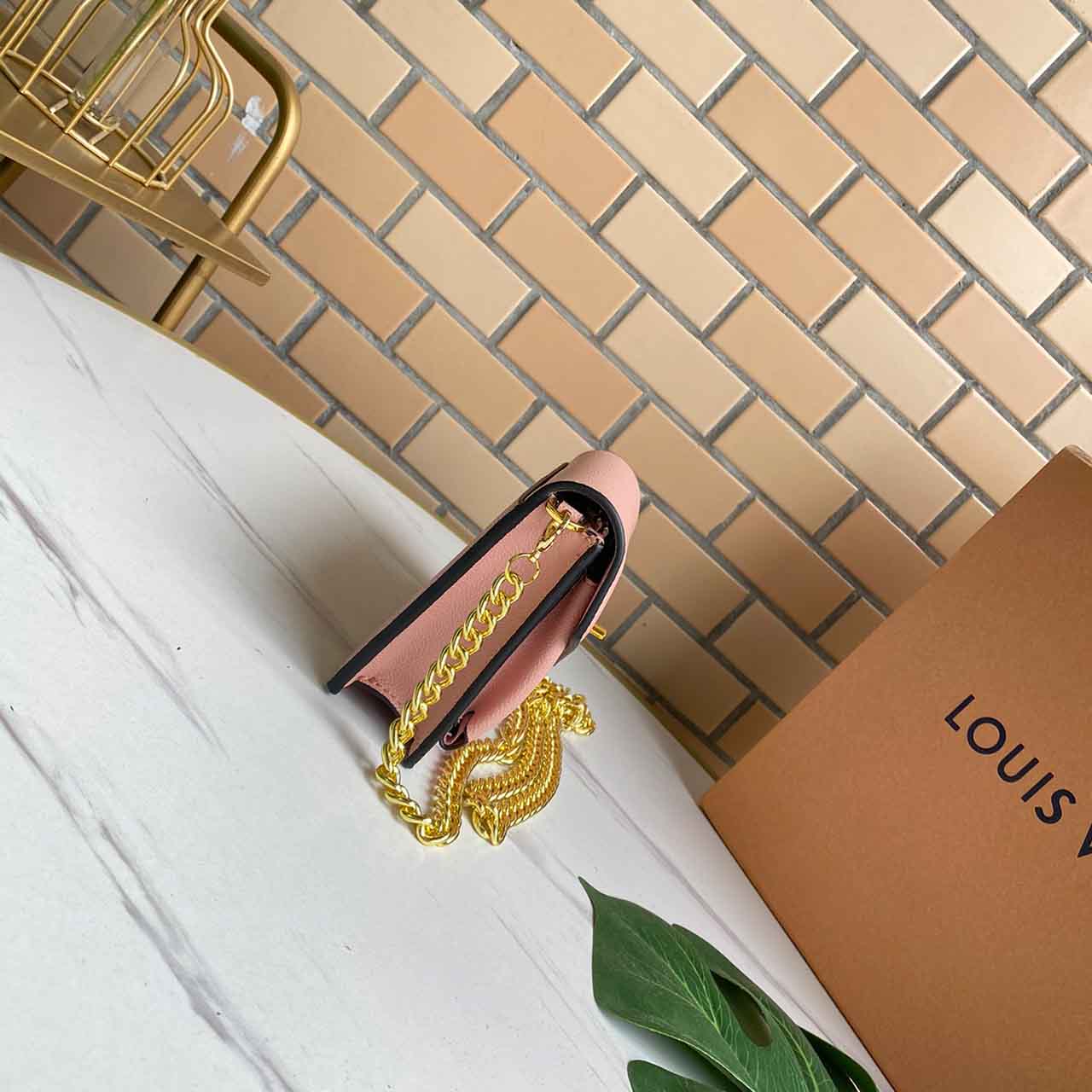 Replica Louis Vuitton Mylockme Chain Bag M55902 Black - Image 16