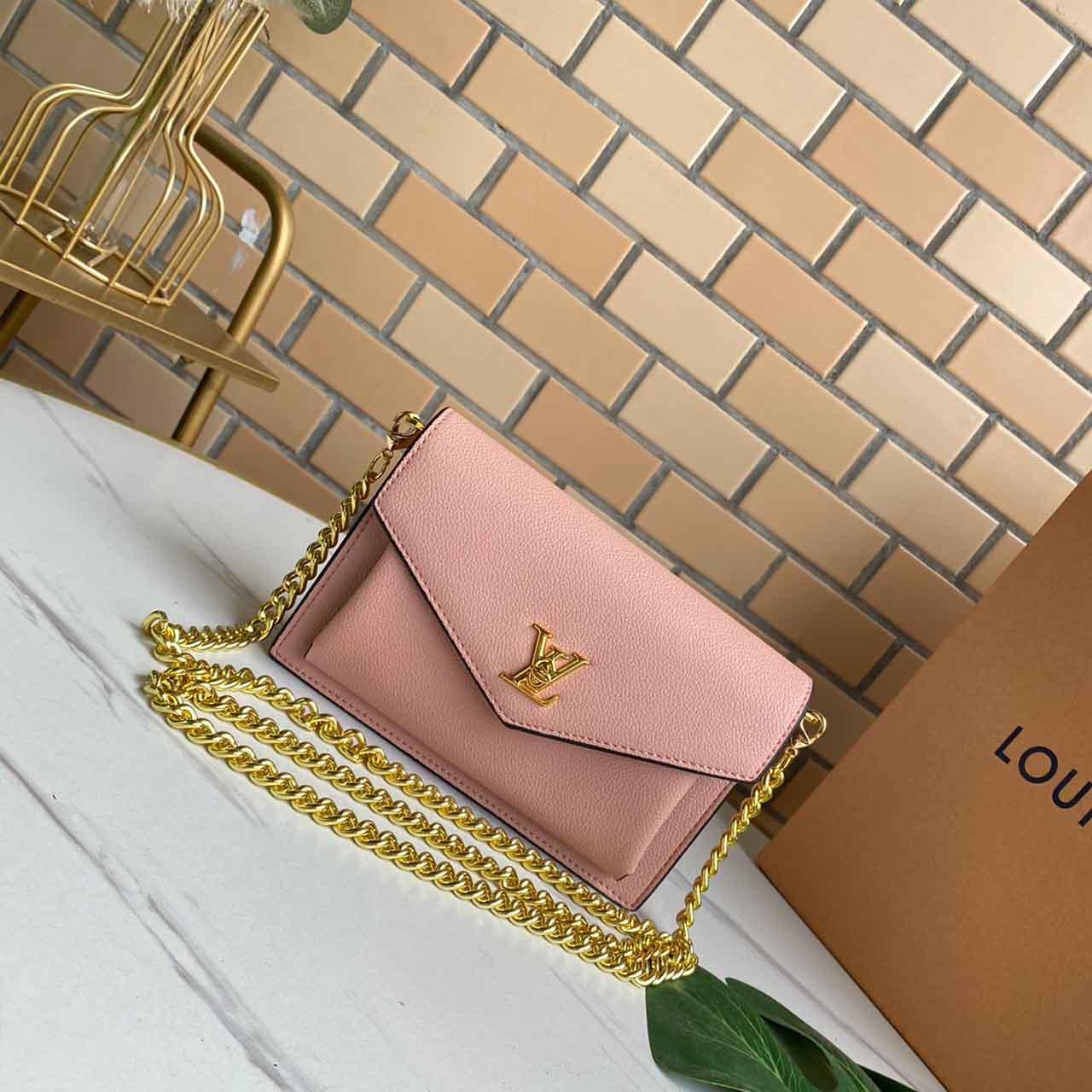Replica Louis Vuitton Mylockme Chain Bag M55902 Black - Image 17