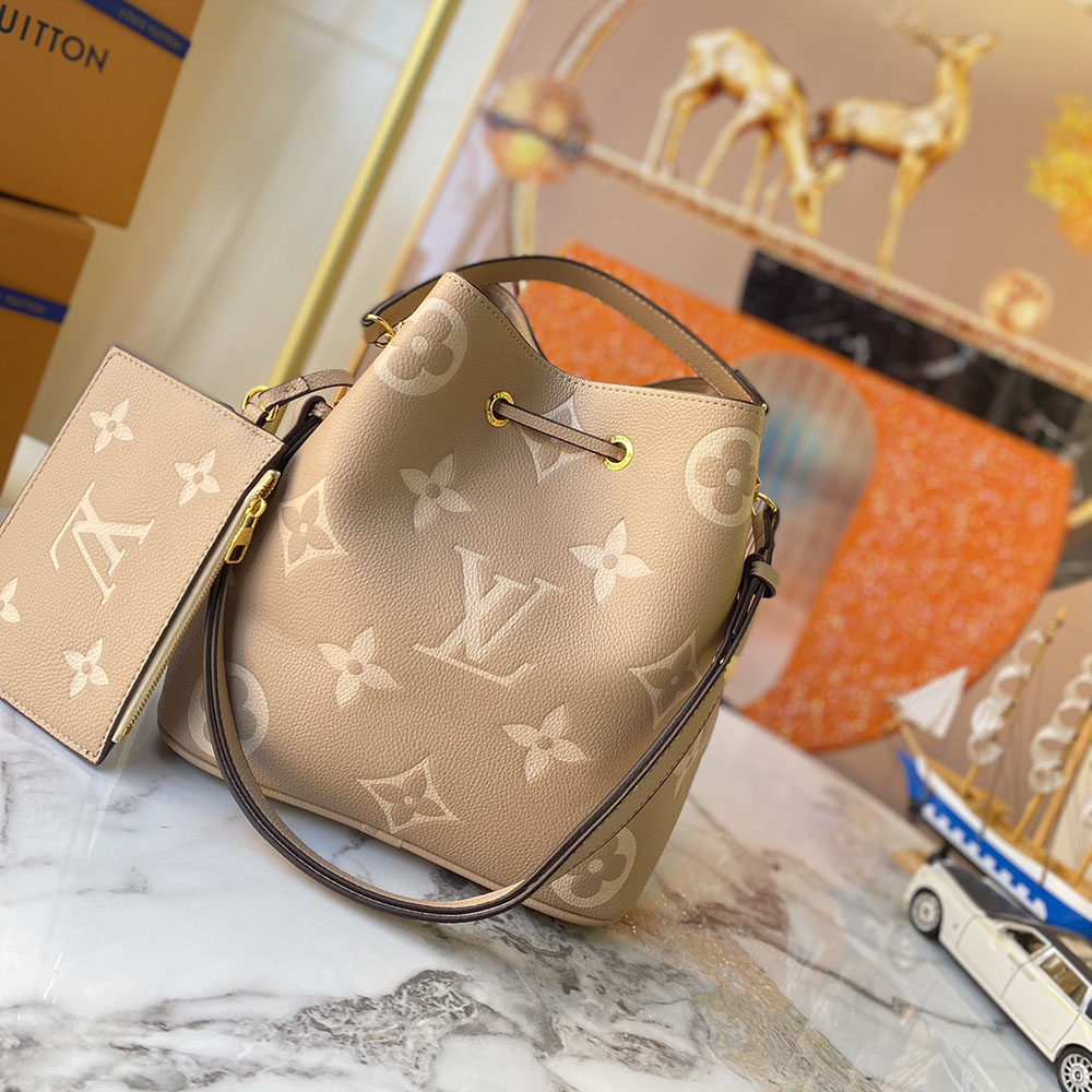 Replica Louis Vuitton Neonoe Mm Bucket Bag- Black/Brown - Image 8