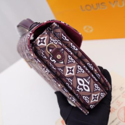 Alternative view of Replica Louis Vuitton Since 1854 Pochette Metis M57272