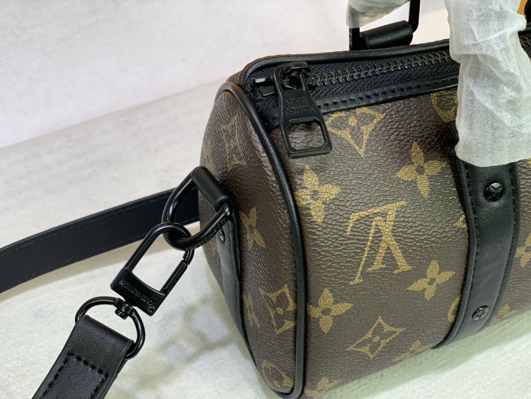 Replica Louis Vuitton Keepall Xs Monogram Seal Version - Image 18