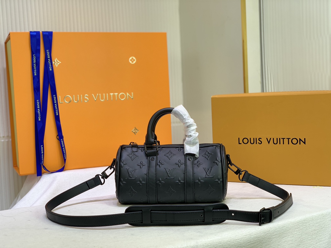 Replica Louis Vuitton Keepall Xs Monogram Seal Version - Image 7