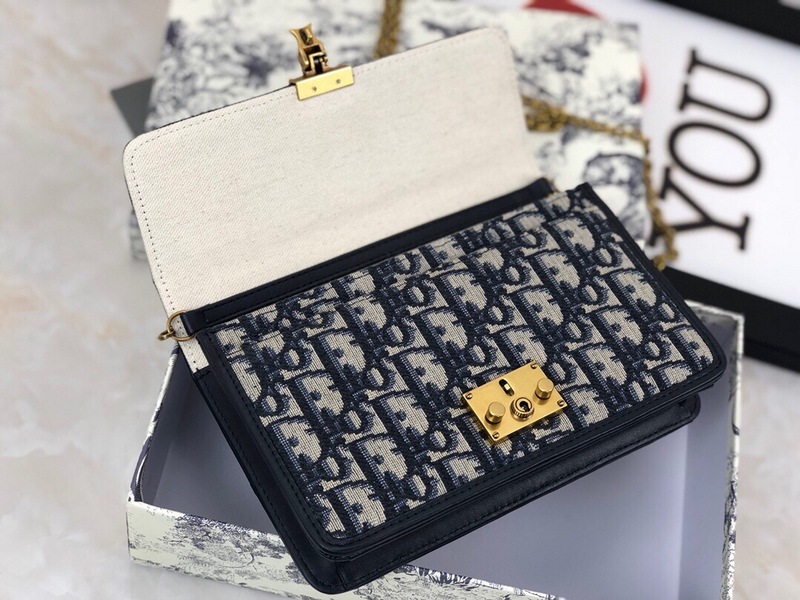Replica Dior Small Flap Bag - Image 5