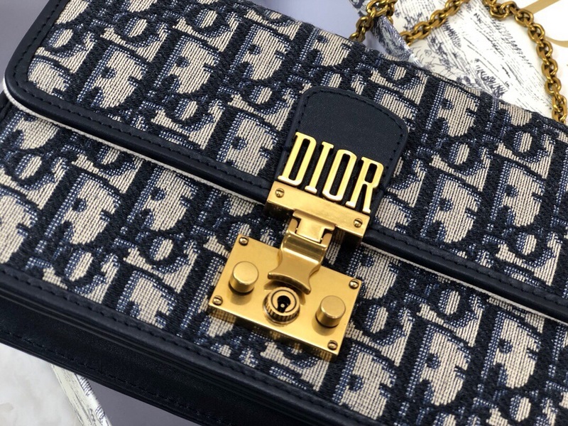 Replica Dior Small Flap Bag - Image 3