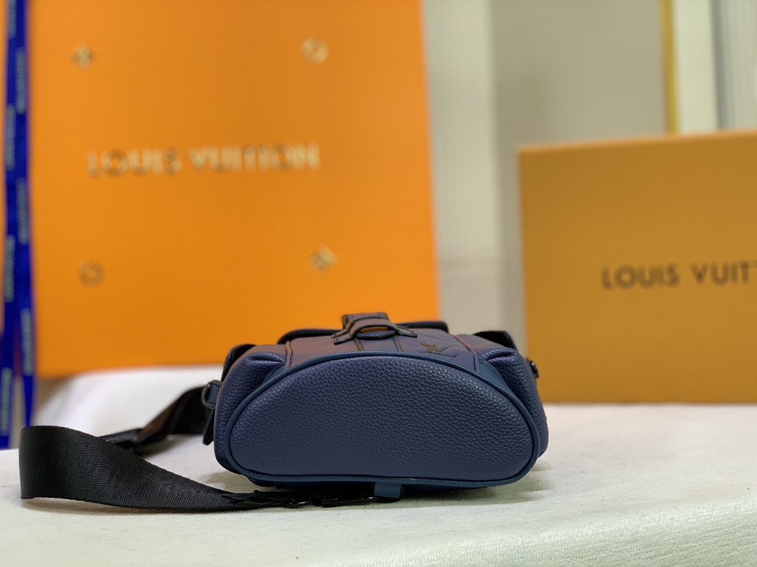 Replica Louis Vuitton Christopher Xs Black/Blue/White - Image 11