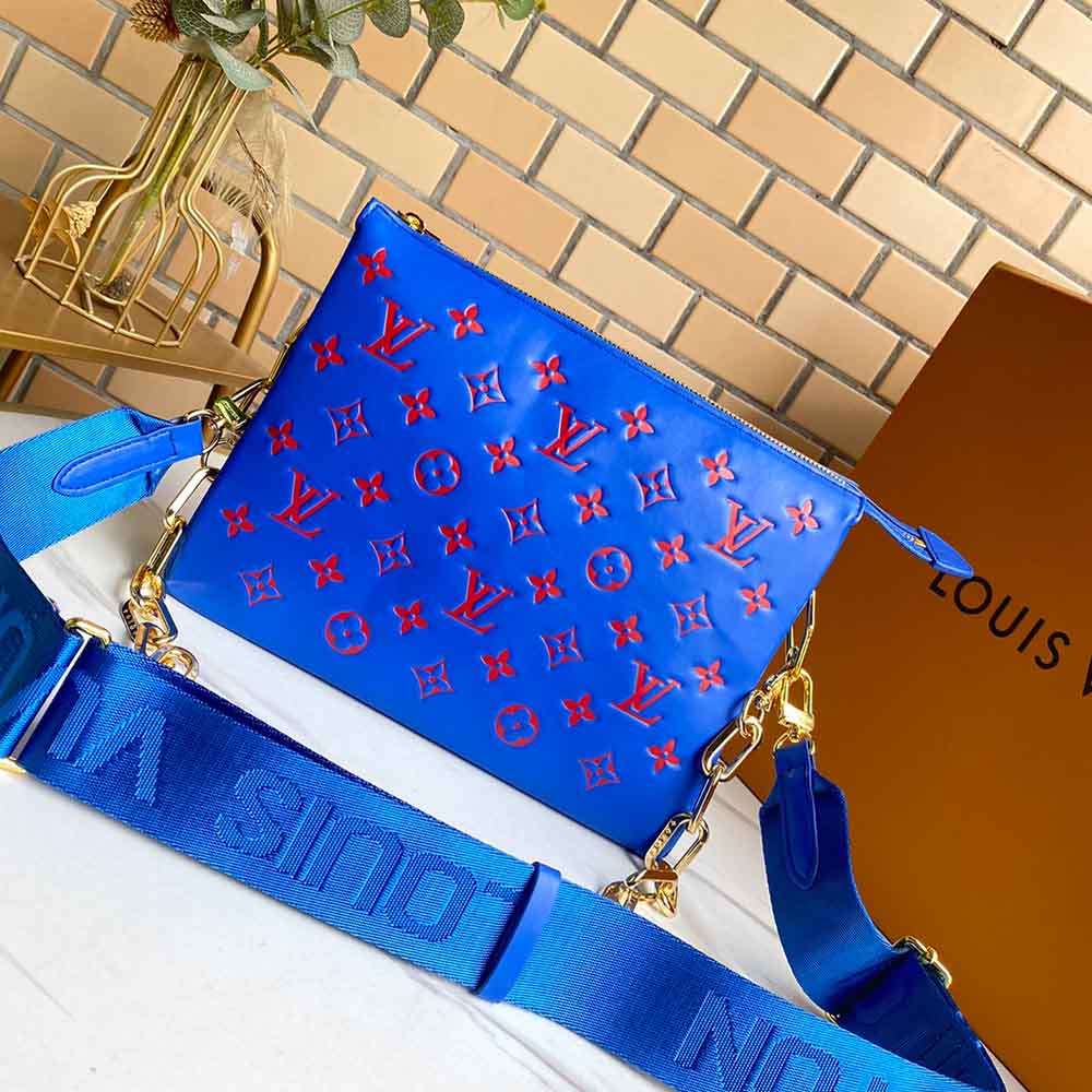 Replica Louis Vuitton Coussin Pm M58628 Pink/Dark Blue - Image 11