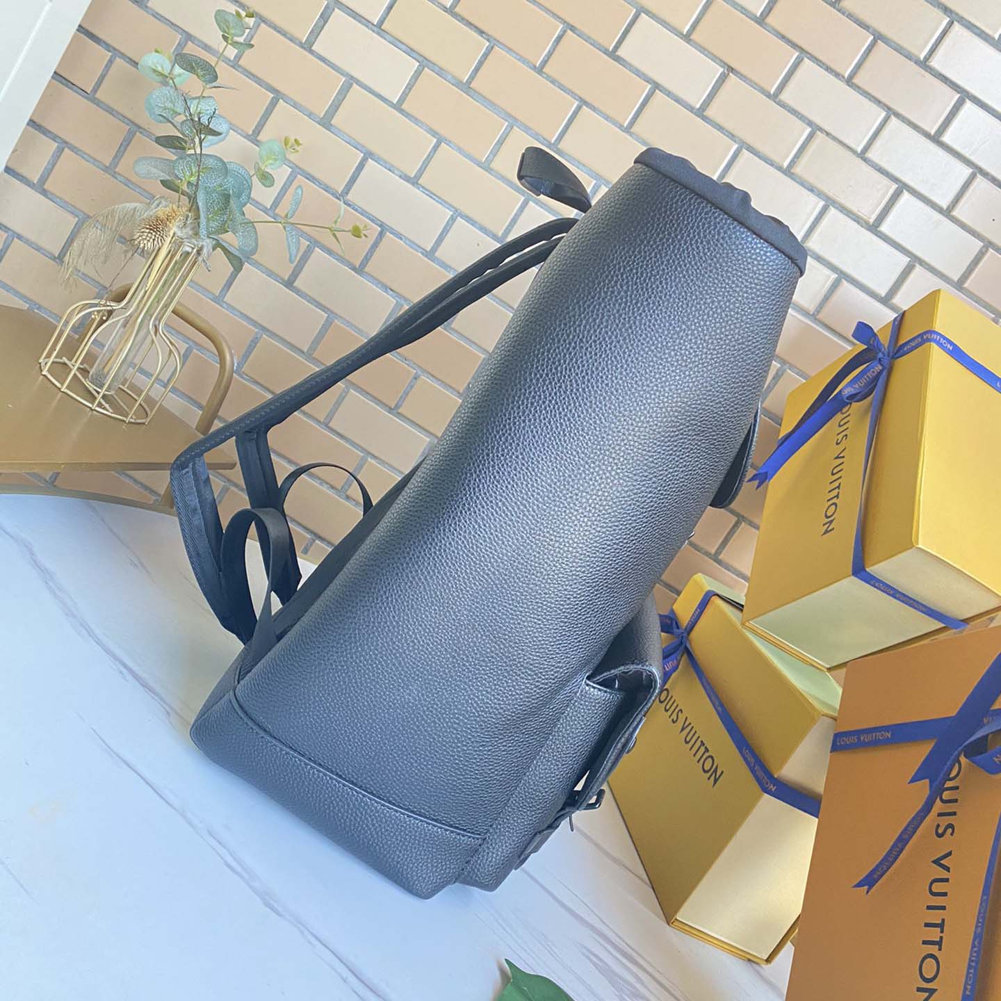 Replica Louis Vuitton Christopher Slim Backpack - Image 3