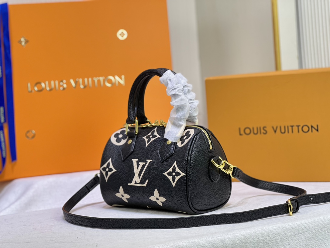 Replica Louis Vuitton Speedy Bandouliere 20 M58953 - Image 11