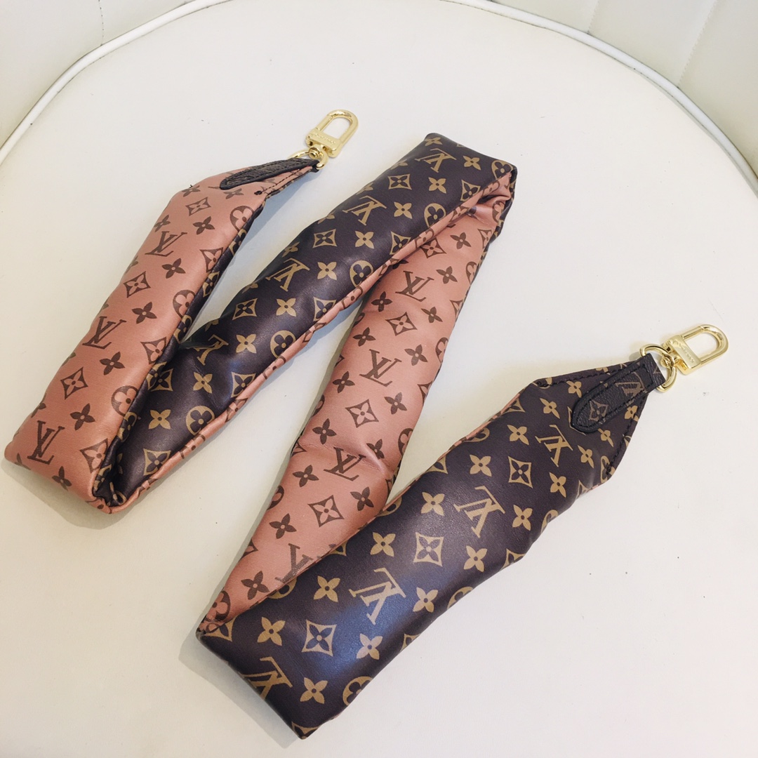 Replica Louis Vuitton Speedy Bandouliere 30 Handbag - Image 6