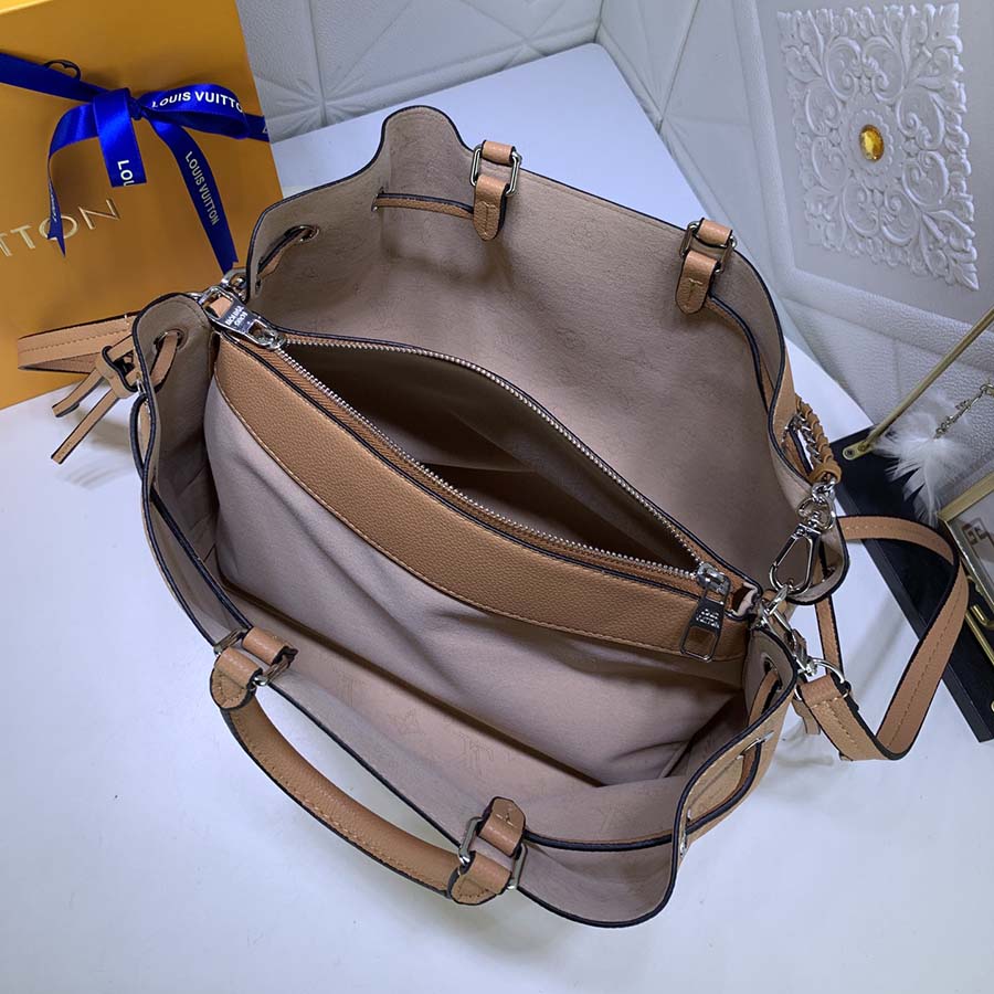 Replica Louis Vuitton Bella Tote Bag - Image 12