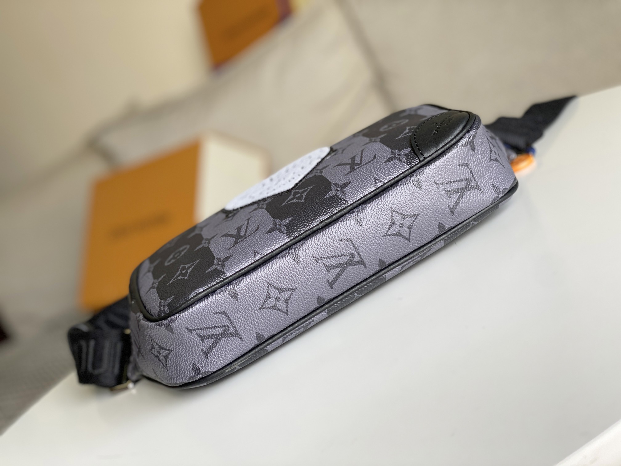 Replica Louis Vuitton Modular Sling Bag M59338 - Image 4