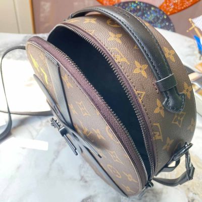 Alternative view of Replica Louis Vuitton Wheel Box M59706