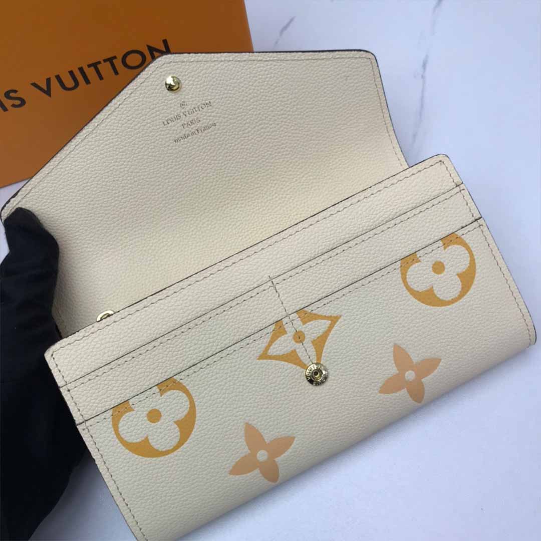 Replica Louis Vuitton By The Pool-Sarah Wallet M60668 - Image 17