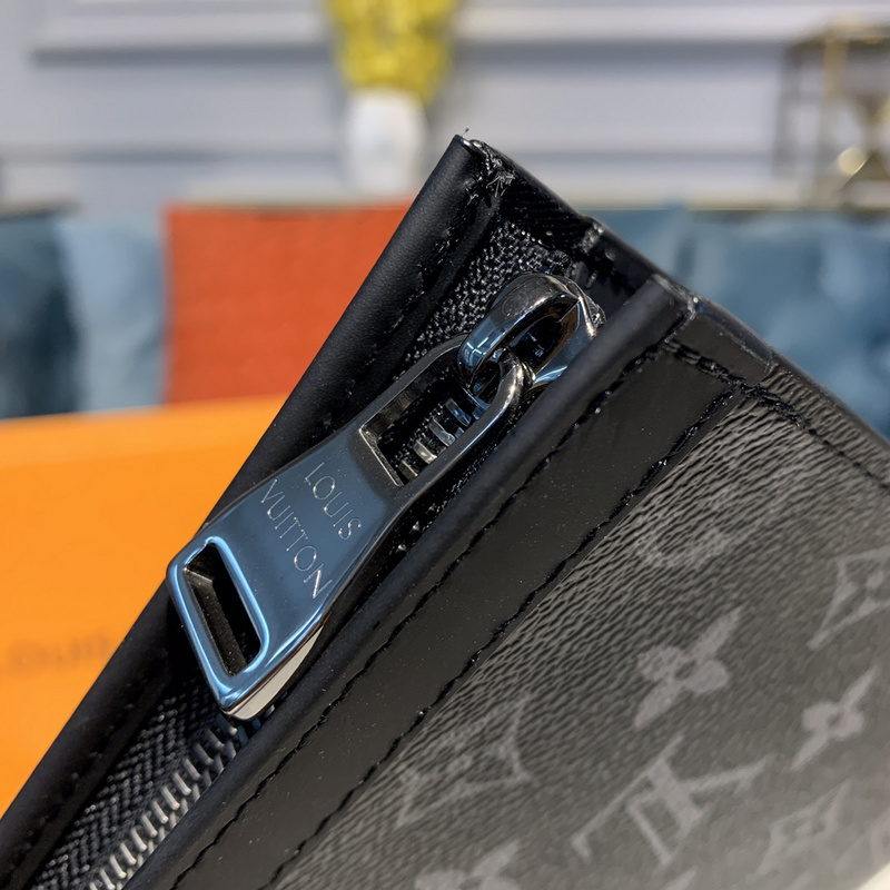 Replica Louis Vuitton Pochette Voyage Mm M61692 - Image 4