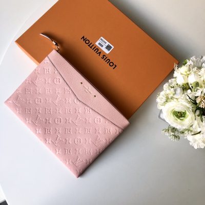 Alternative view of Replica Louis Vuitton Daily Pouch M62937