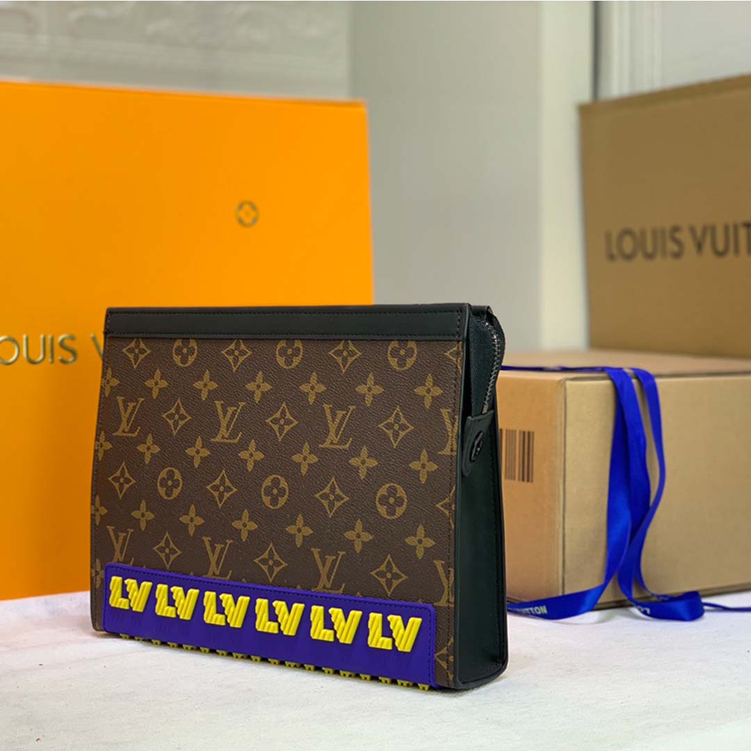 Replica Louis Vuitton Rubber Collection-Toiletry Pouch 26 M66601 - Image 7