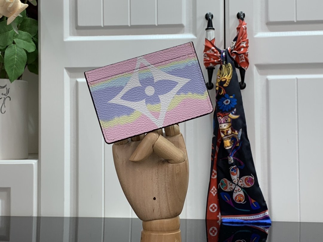 Replica Louis Vuitton Escale Card Holder M69115 - Image 3