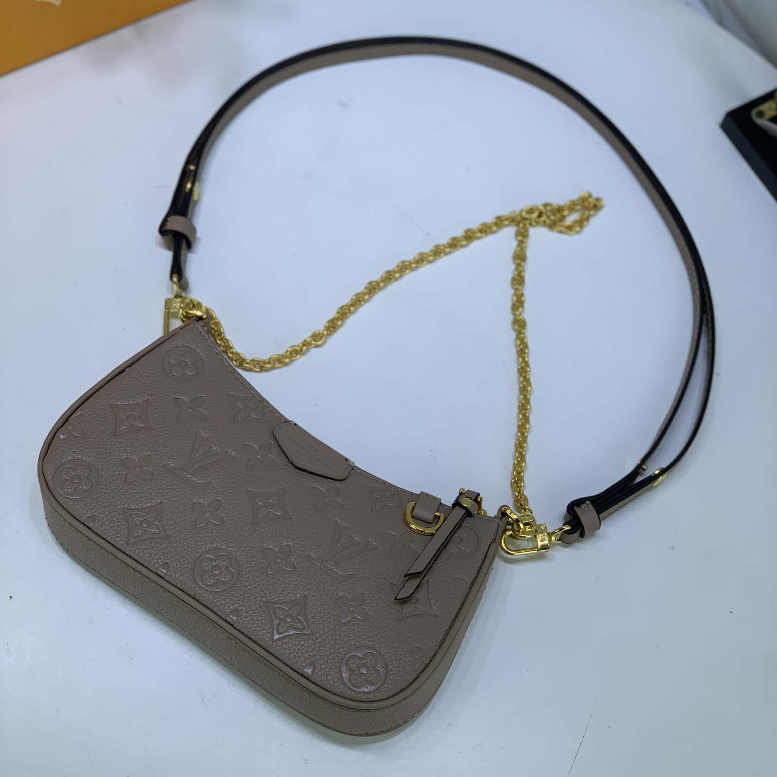 Replica Louis Vuitton Easy Pouch On Strap- Black/Beige/White - Image 14