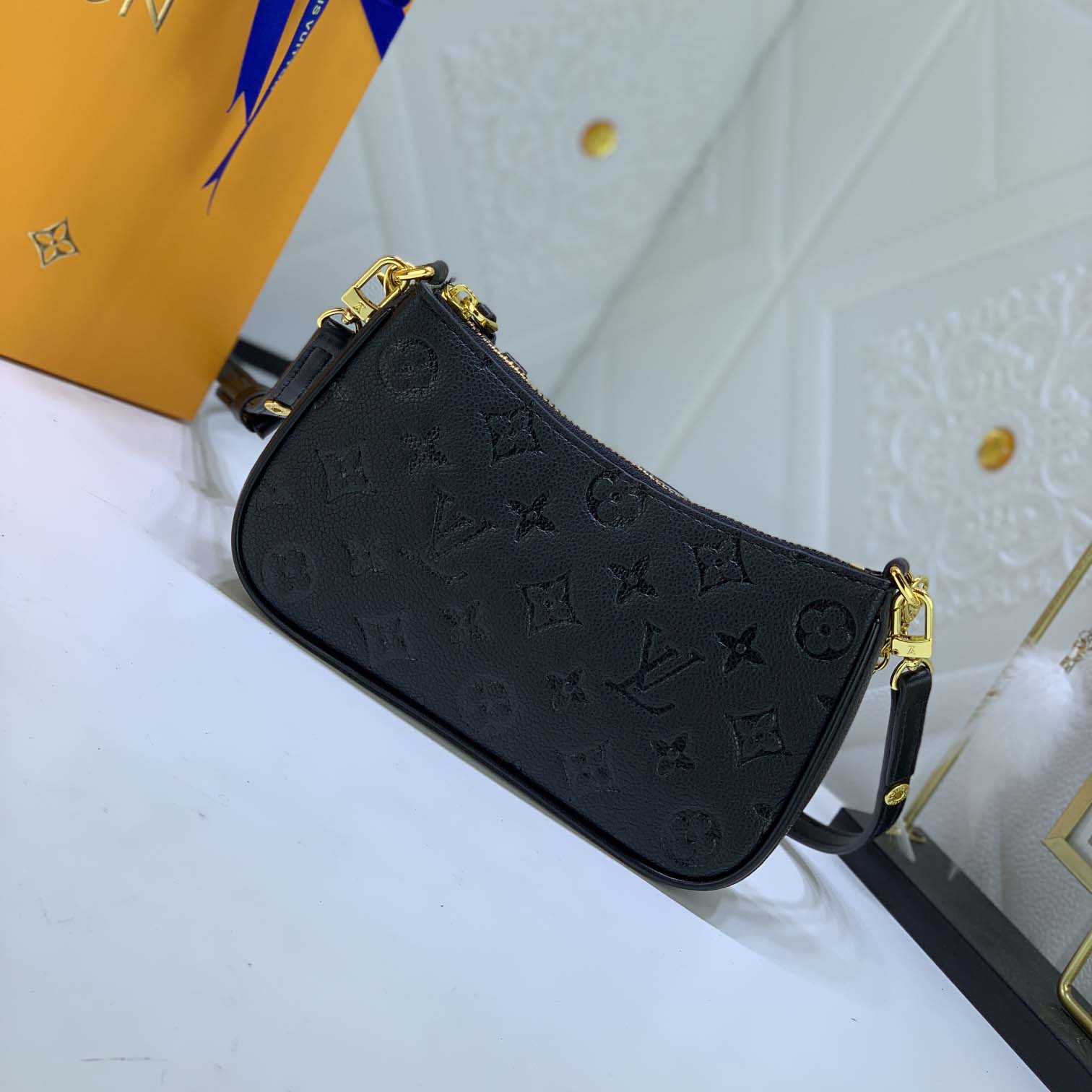 Replica Louis Vuitton Easy Pouch On Strap- Black/Beige/White - Image 2