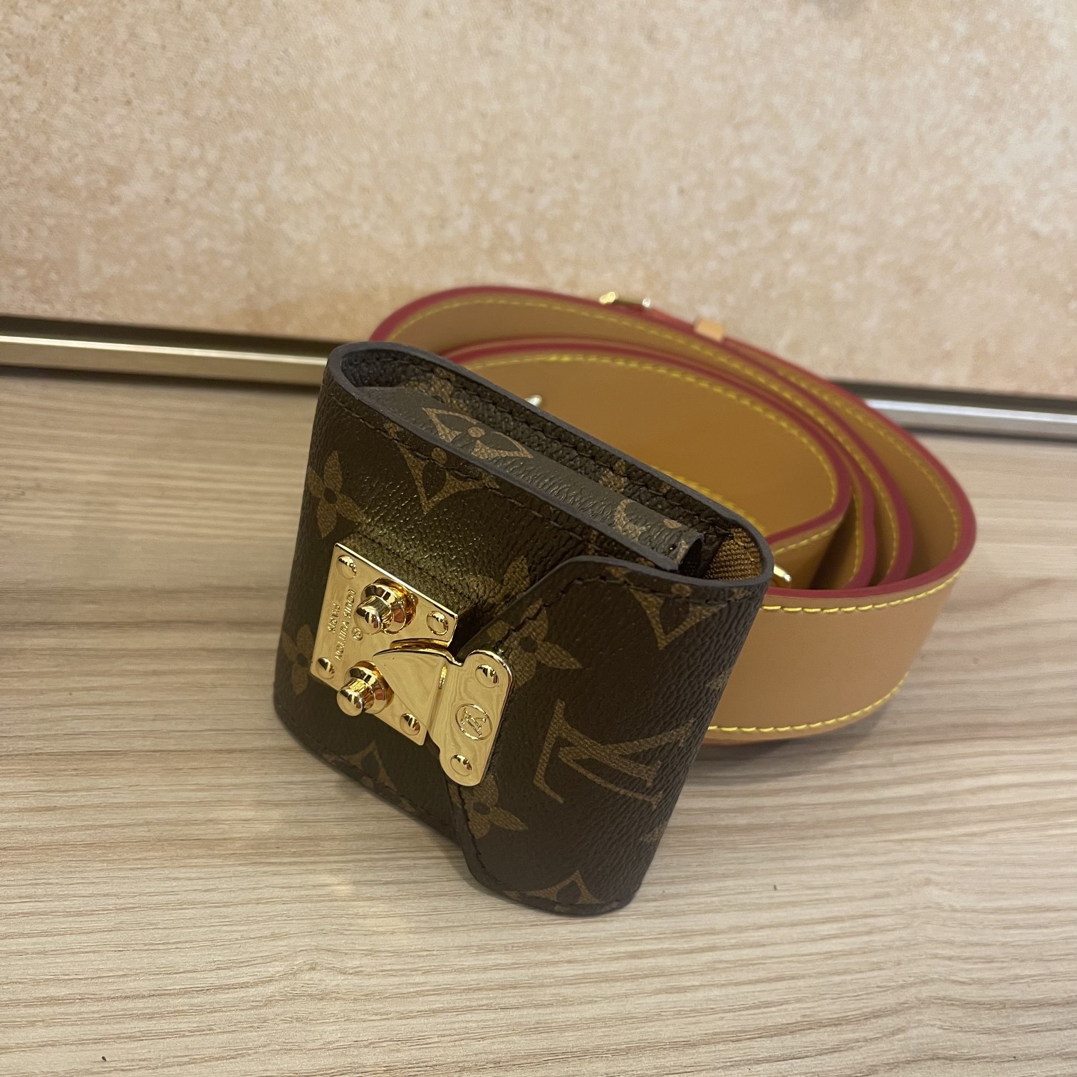 Replica Louis Vuitton Sporty Utility Crossbody Bag- Leather Strap - Image 5