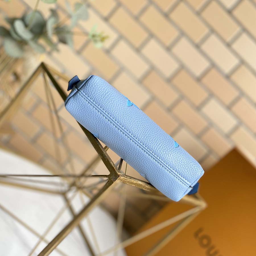 Replica Louis Vuitton By The Pool Cosmetic Pouch - Image 8