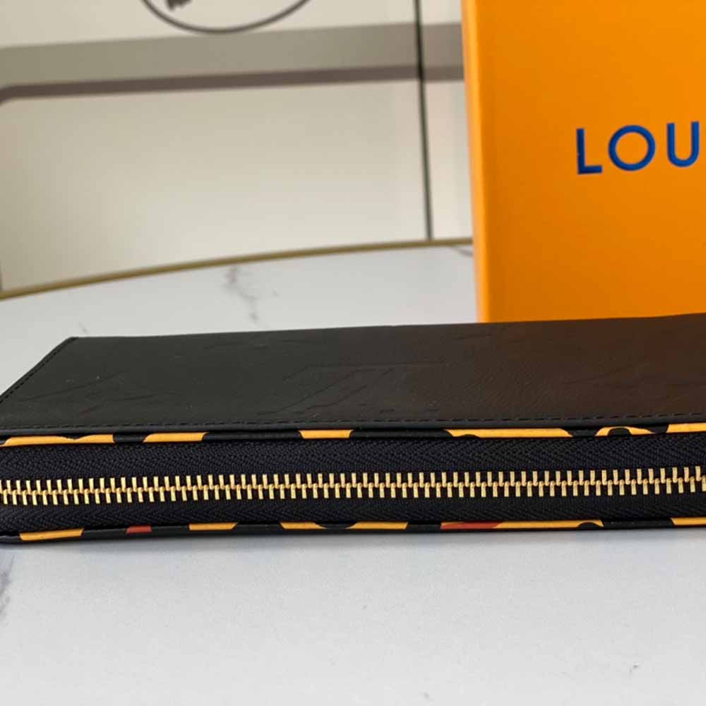 Replica Louis Vuitton Leopard Zippy Wallet M80685 - Image 11