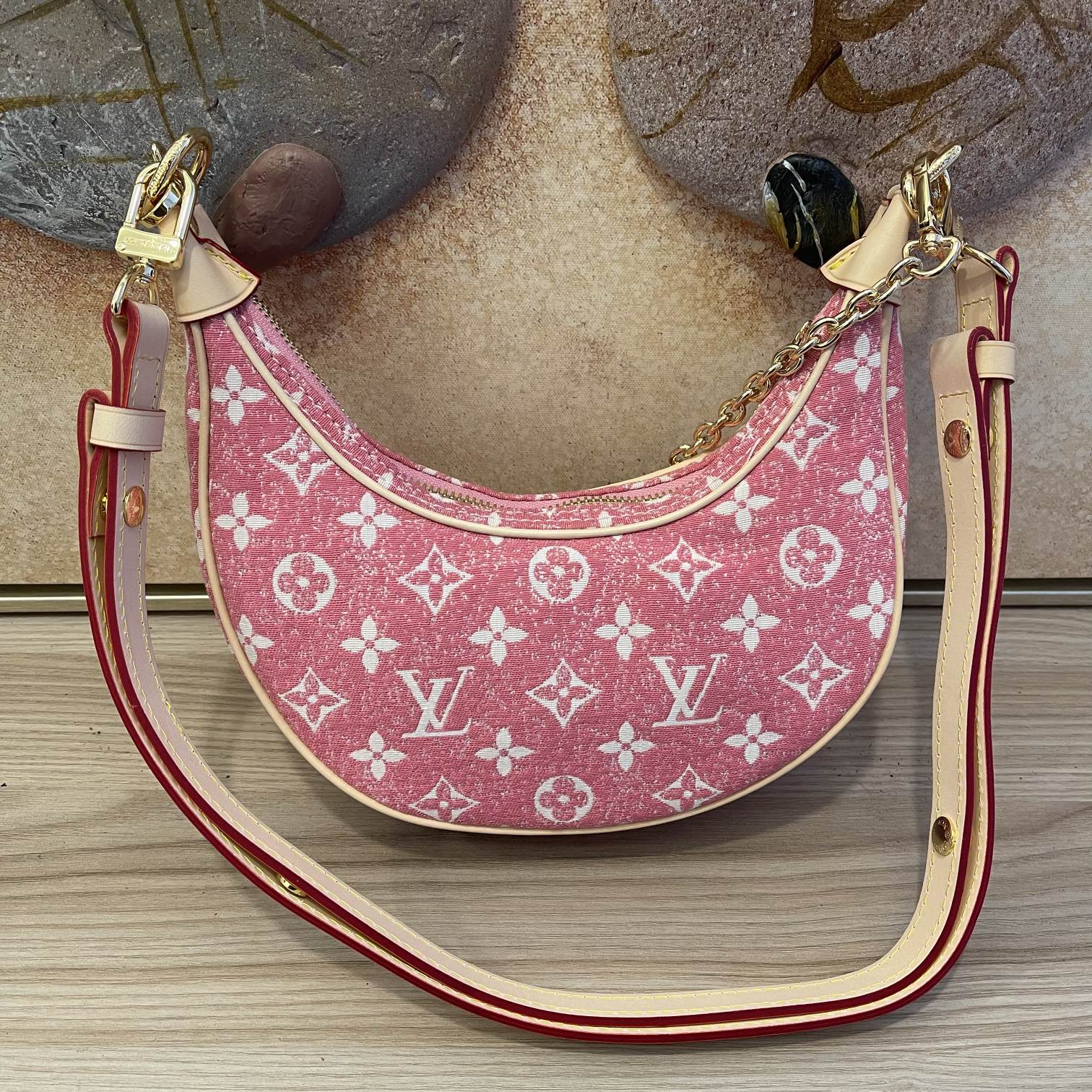 Replica Louis Vuitton Loop Baguette Handbag - Image 4