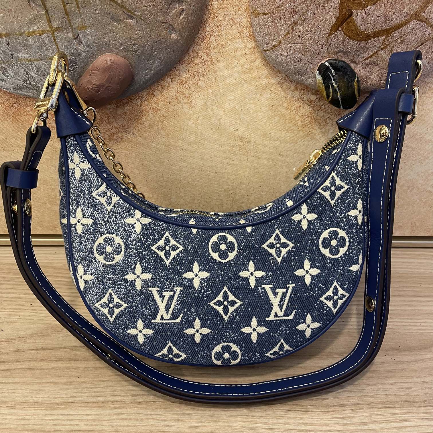 Replica Louis Vuitton Loop Baguette Handbag - Image 9