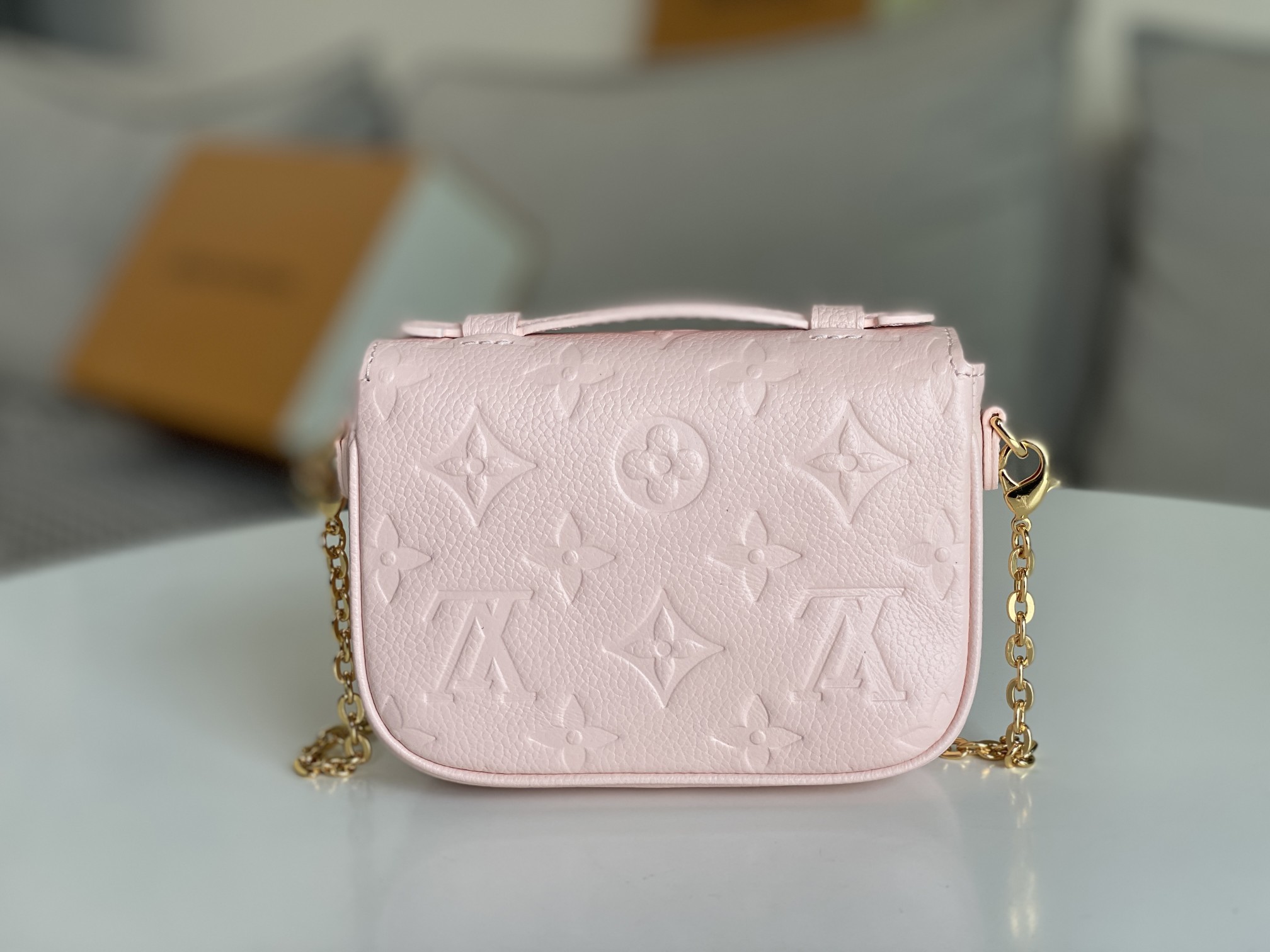 Replica Louis Vuitton Pochette Micro Metis Bag - Image 13
