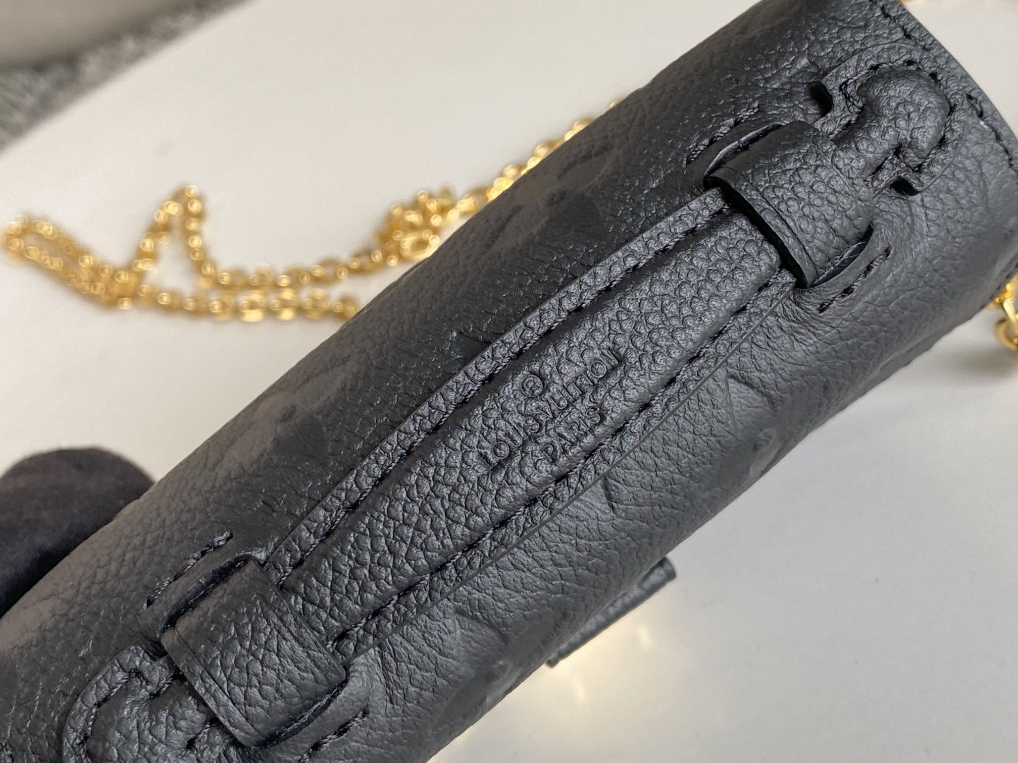 Replica Louis Vuitton Pochette Micro Metis Bag - Image 5
