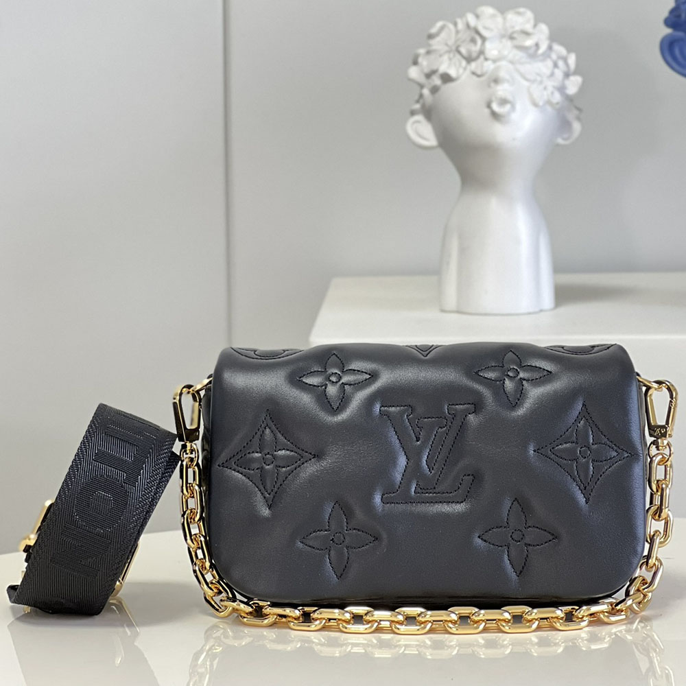 Replica Louis Vuitton Aaa- Wallet On Strap Bubblegram - Image 2