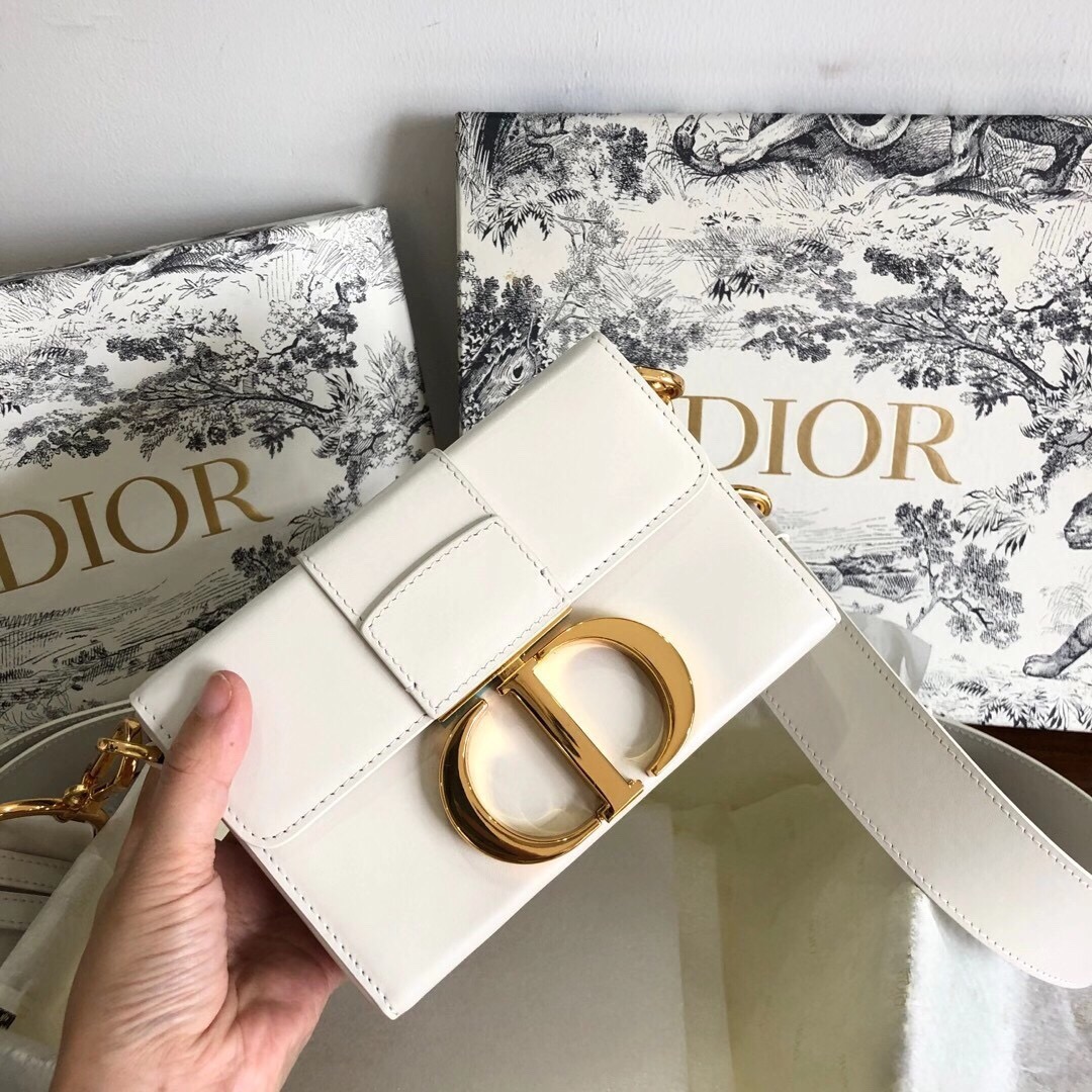 Replica Dior 30 Montaigne Box Bag M9204 - Image 3