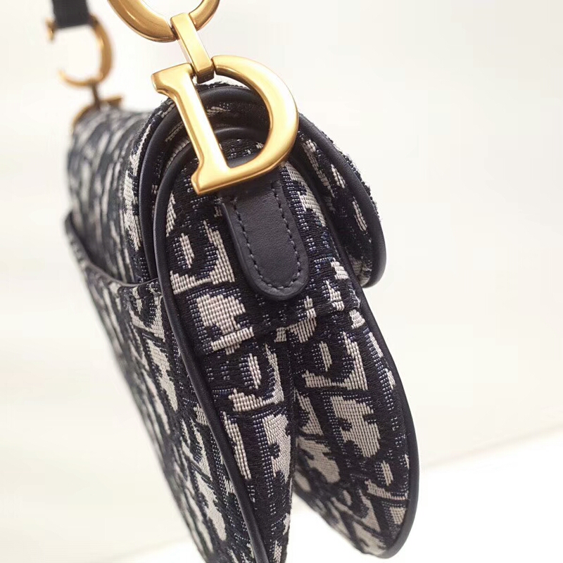 Replica Dior Mini Oblique Saddle Bag - Image 3