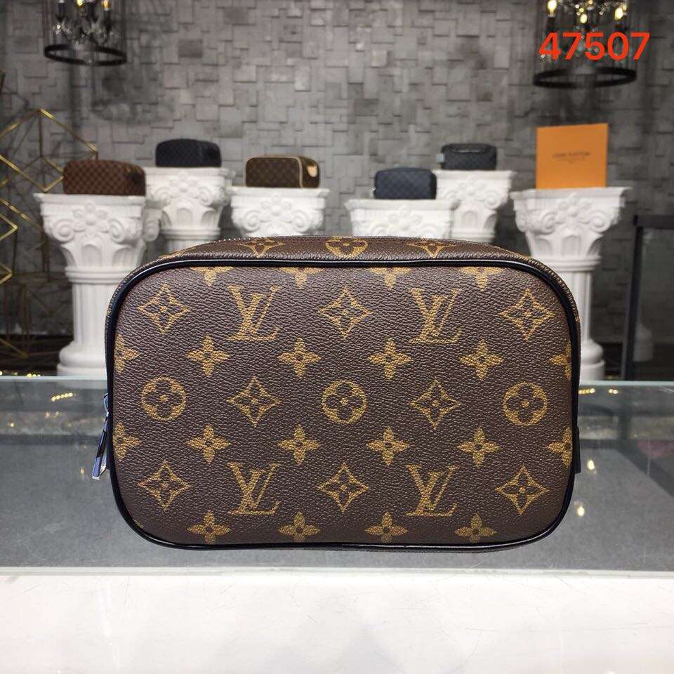 Replica Louis Vuitton Aaa- Toilet Pouch Pm N47522 - Image 7