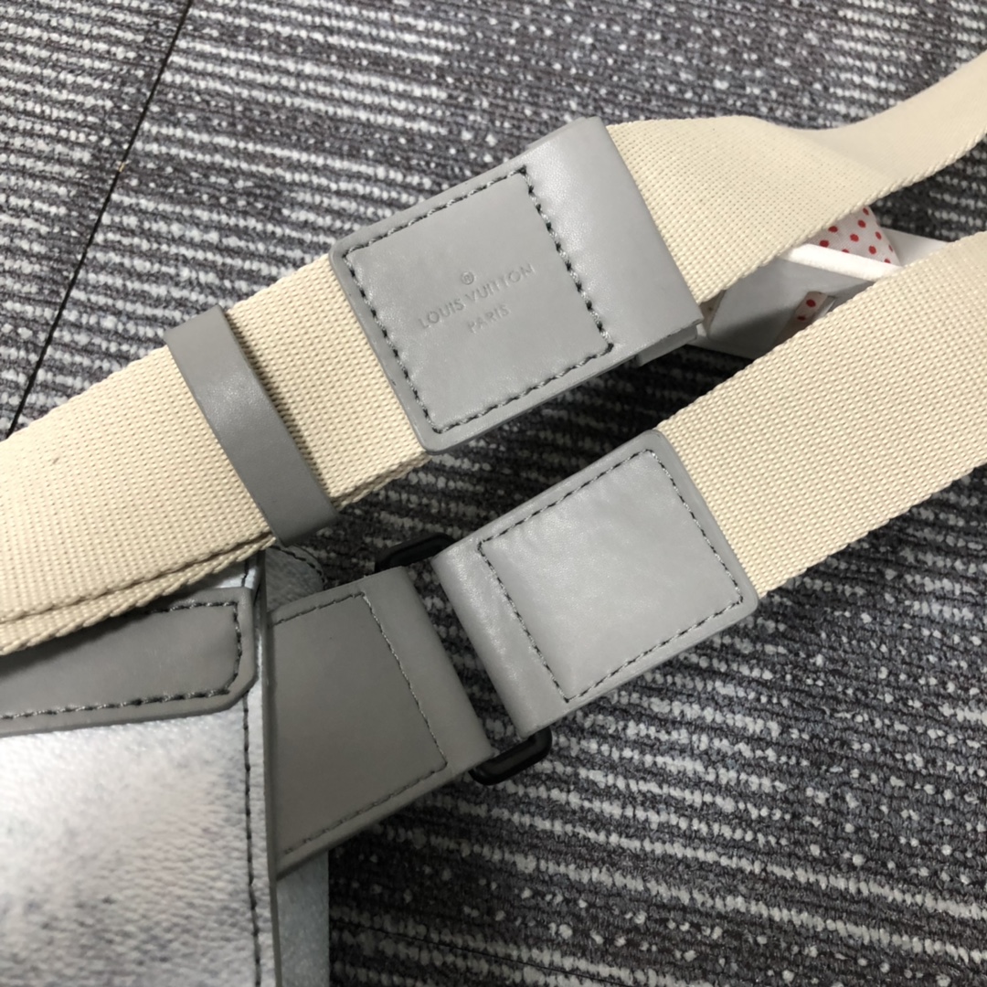 Replica Louis Vuitton Trunk Slingbag N50061-2 - Image 8