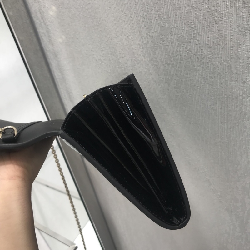 Replica Dior 30 Montaigne Pouch - Image 3