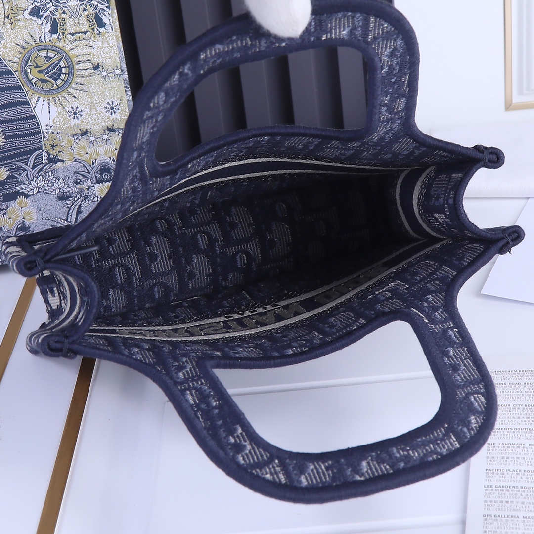 Replica Dior Oblique Embroidery Mini Book Tote - Image 5