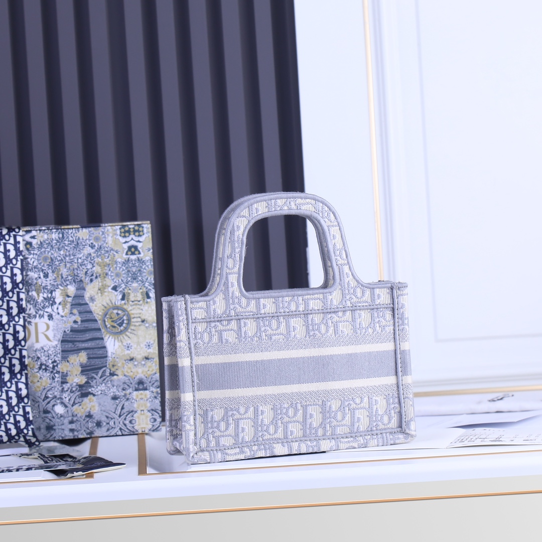 Replica Dior Oblique Embroidery Mini Book Tote - Image 7