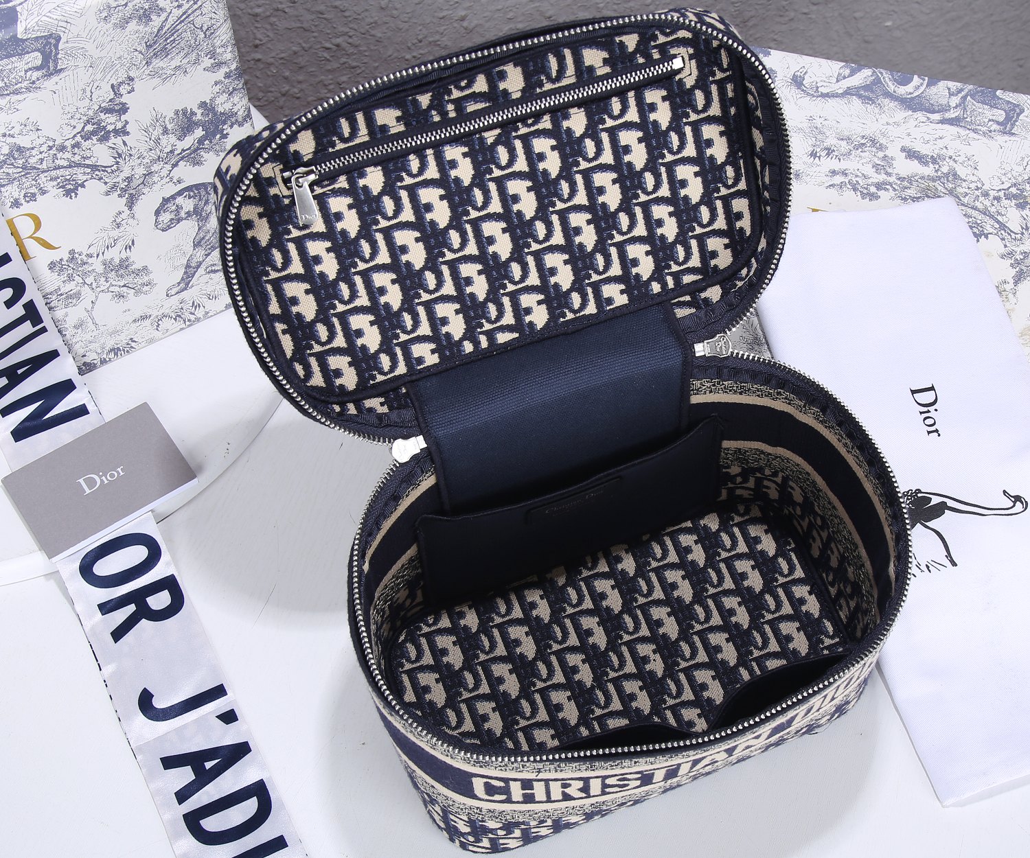 Replica Dior Travel Vanity Case Navy/Gray - Image 5