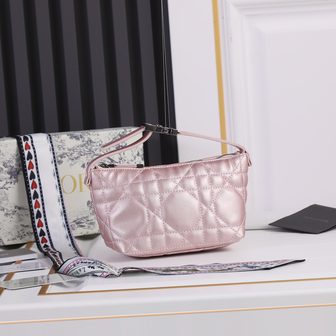 Replica Dior Small Drtravel Nomad Pouch - Image 11